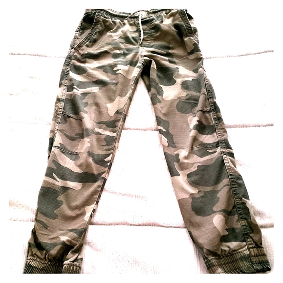 Plugg Other - Plugg Camo Joggers
